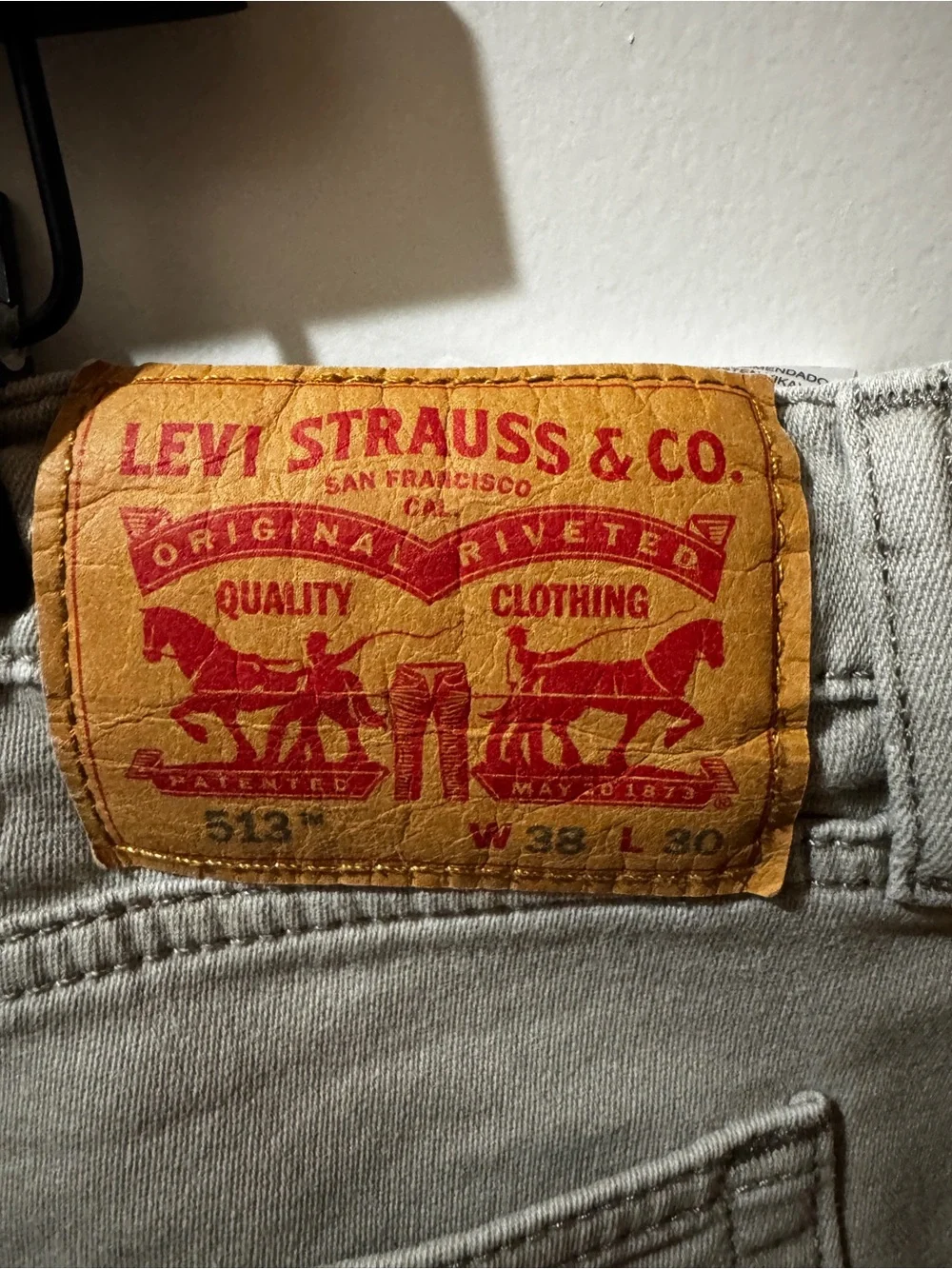 Levis levi details textured